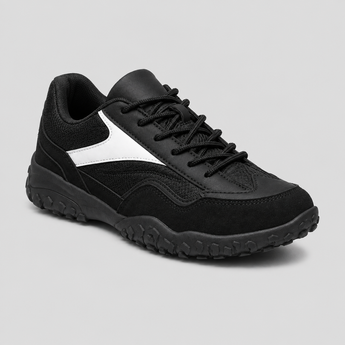 Canyon barefoot shoe in black, studio