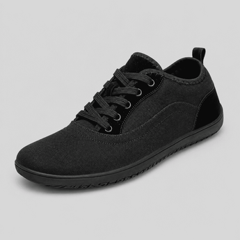 Cove barefoot shoe in black, studio