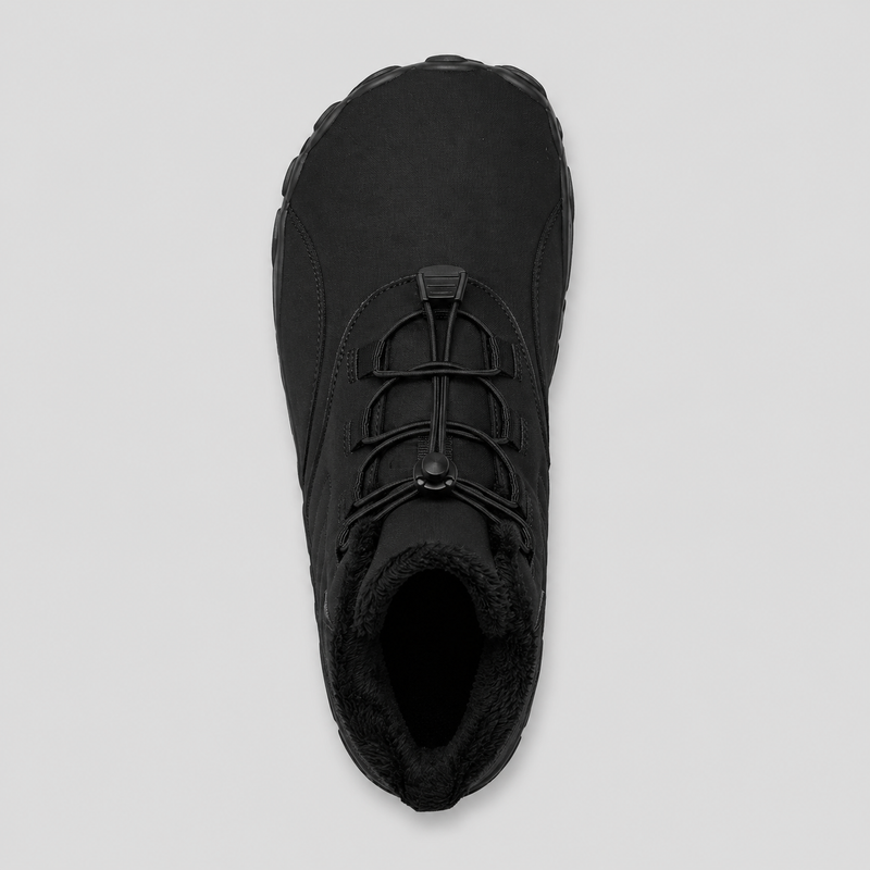 Overhead view of the Arctic showing its wide barefoot toe box