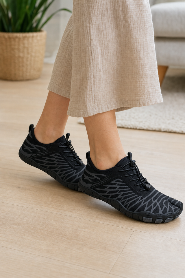 Day one, wearing the Cascade indoors on a wooden floor
